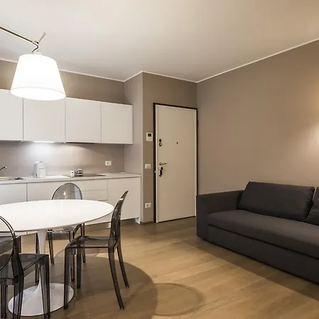 Myplace Corso 11 Milano