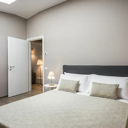 Myplace Corso 11 * Milano