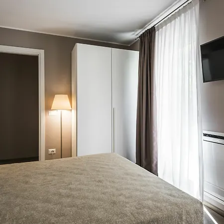 Myplace Corso 11