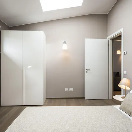 Myplace Corso 11 Milano