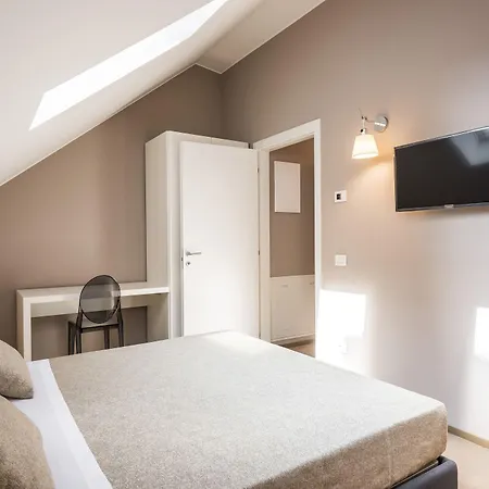 Myplace Corso 11 Milano